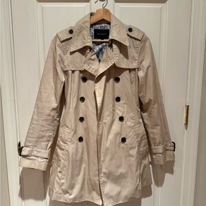 Banana Republic Classic Tan Trench Coat